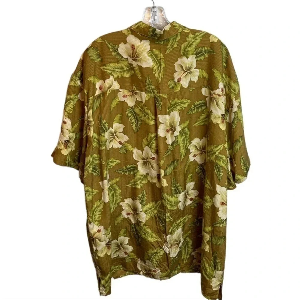 JOS A BANK Men’s Short Sleeve Button Down FLORAL‎ Beach Shirt. Hawaiian Shirt. - Picture 2 of 6